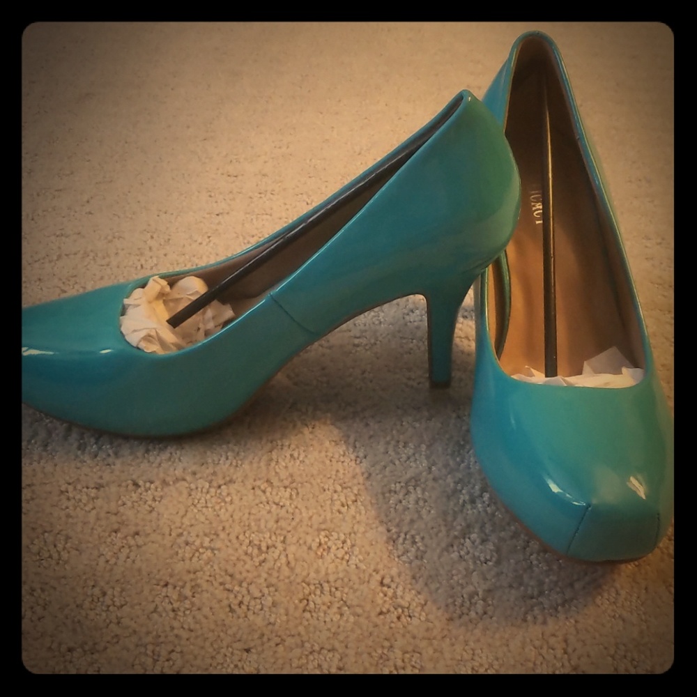 Patent leather heals